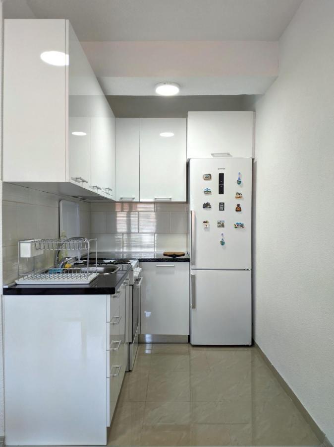 Pb Apartment אוהריד מראה חיצוני תמונה