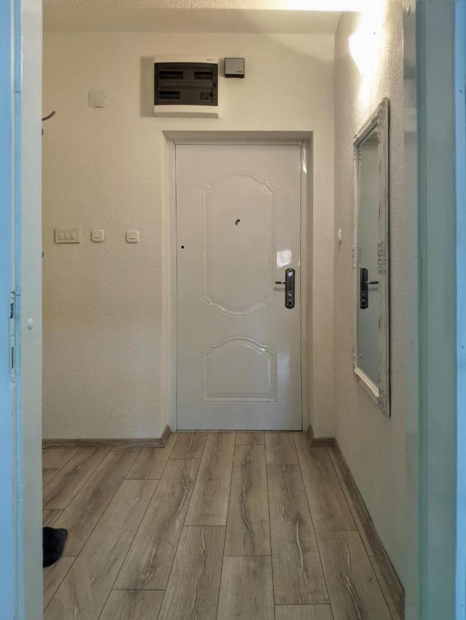 Pb Apartment אוהריד מראה חיצוני תמונה